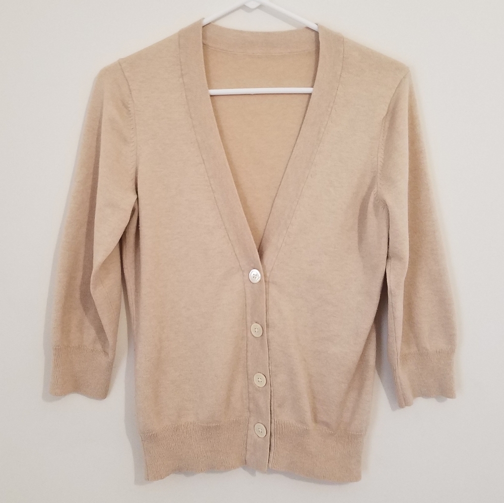 Banana Republic 3/4 sleeve sweater medium